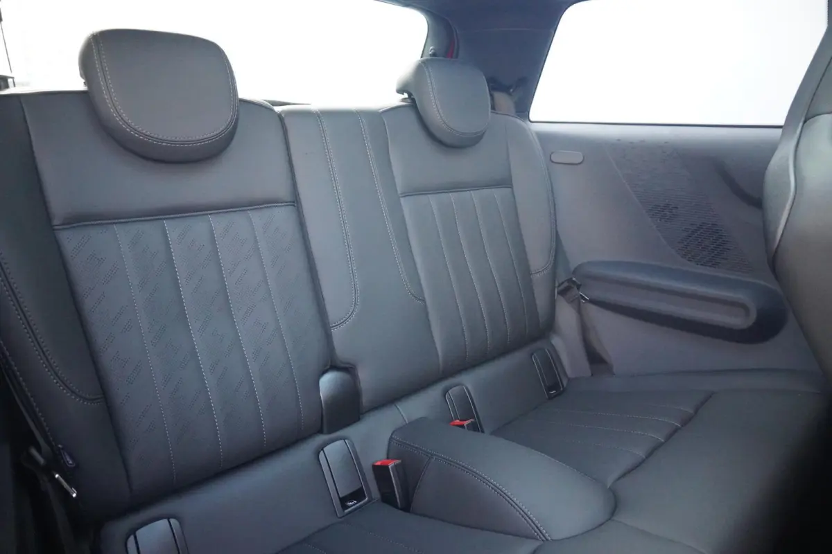 Cooper S John Cooper Works | Pakket XL | Harman Kardon | Memorystoelen | Driving Assistant Plus | Stoel & Stuurverwaming