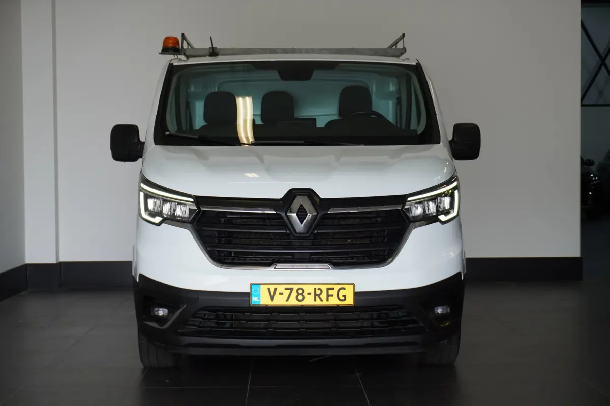 2.0 dCi 130PK EURO 6 - Airco - Navi - Cruise - €16.900,- Excl.