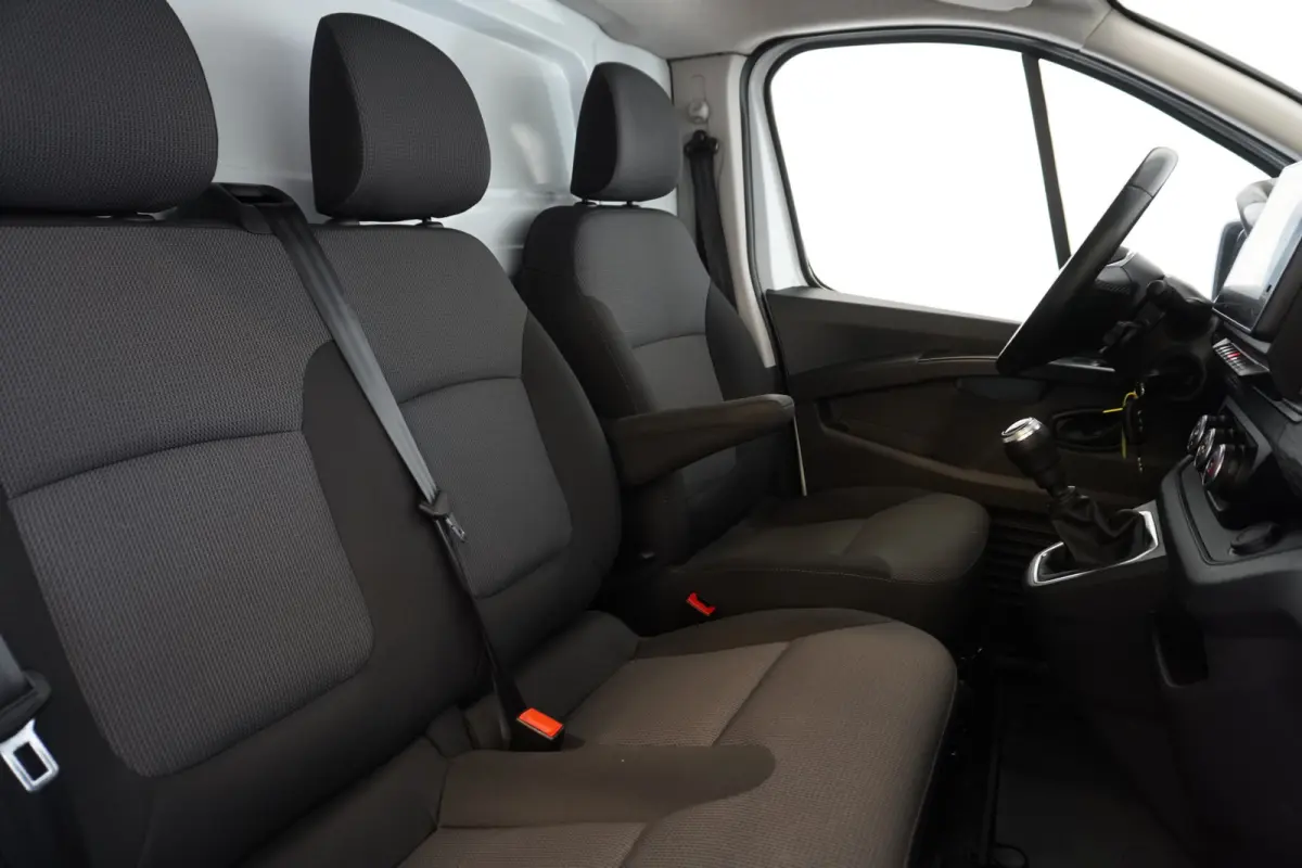 2.0 dCi 130PK EURO 6 - Airco - Navi - Cruise - €16.900,- Excl.