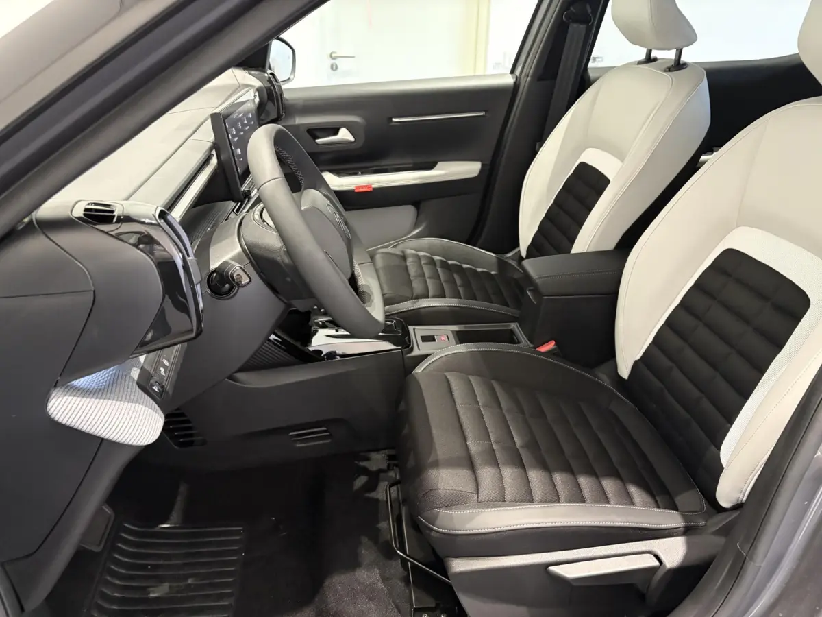 Max 113pk Extended Range 54 kWh l Camera l Navi l Apple caprlay & Andorid auto l DEMO MODEL !! BEL VOOR KM-STAND