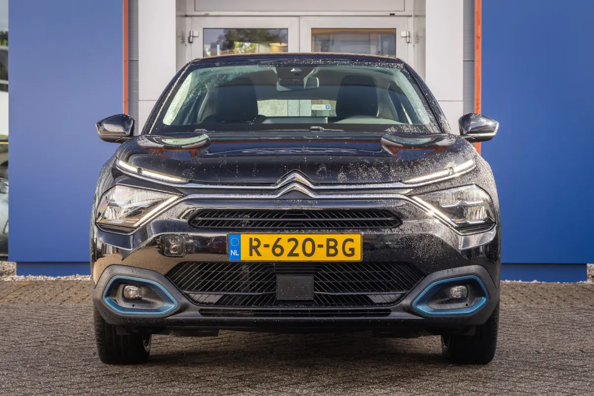 Feel 50 kWh | Apple Carplay/Android Auto | Cruise control | Full-LED koplampen | SOH 90% | Apple Carplay/Android Auto|telefoonintegratie premium | Cruise control | Full-LED koplampen