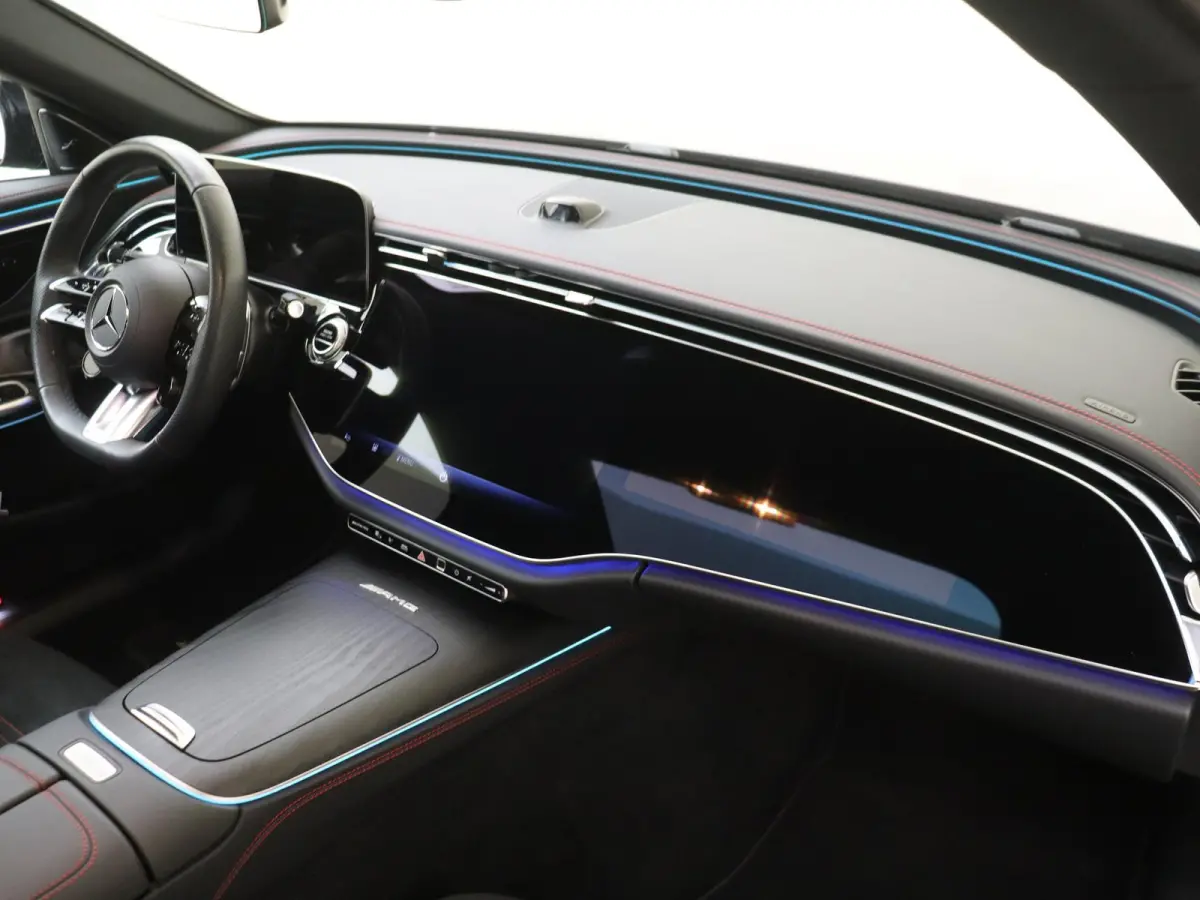 AMG 53 4MATIC+ / Superscreen / Burmester 4D/ Panaromadak / Memory-Stoelen /