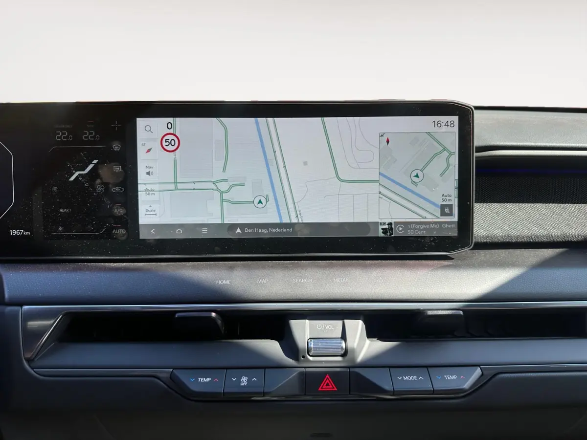 GT-line AWD 99,8 kwh 7 zits | 385 PK | Geventileerde/verwarmde stoelen | Wireless Carplay & Android auto | 2.500 kg trekgewicht | Meridian | Fabrieksgarantie t/m 19-6-2033 +3x 1 jaar*  | NAP