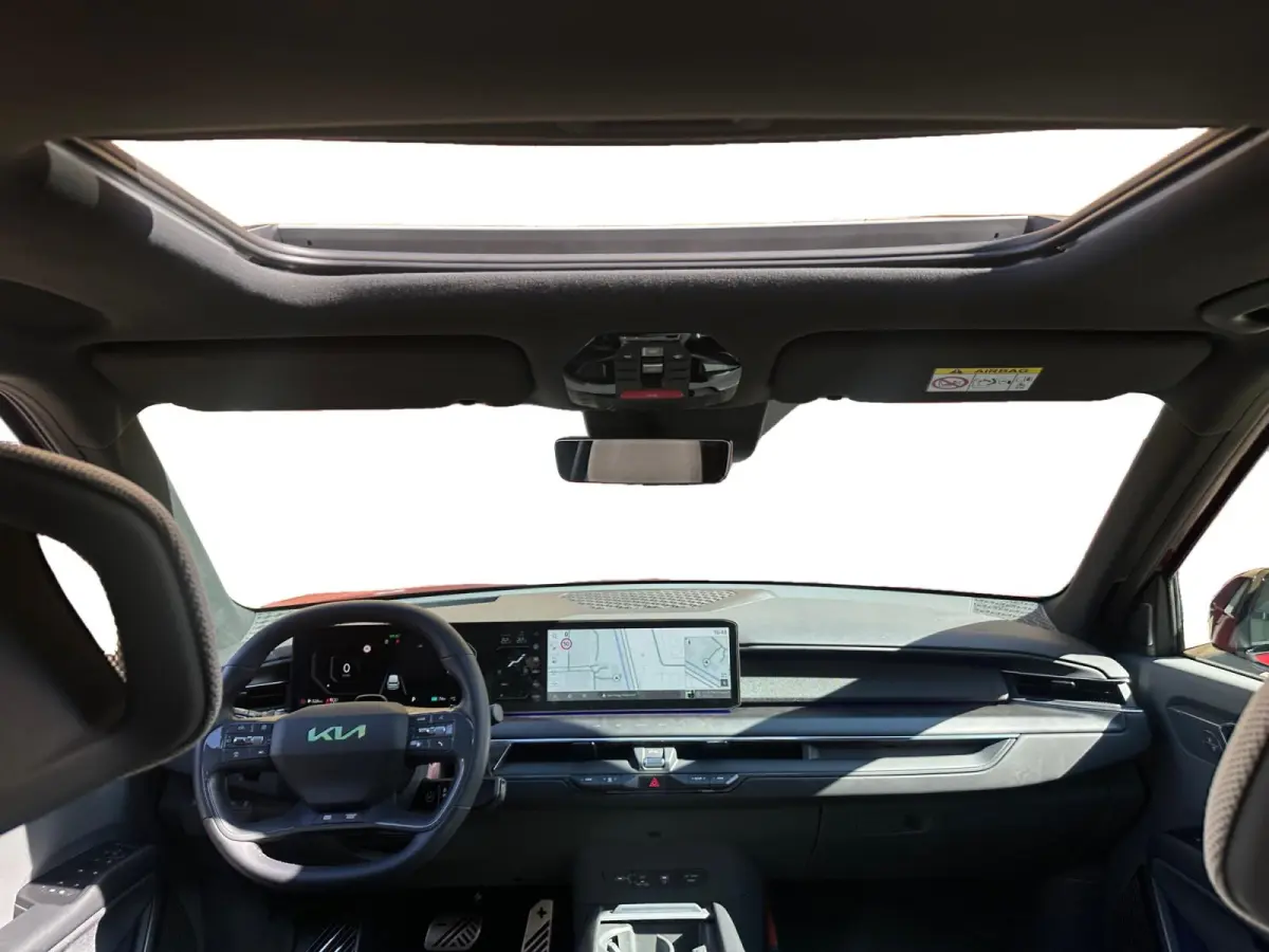 GT-line AWD 99,8 kwh 7 zits | 385 PK | Geventileerde/verwarmde stoelen | Wireless Carplay & Android auto | 2.500 kg trekgewicht | Meridian | Fabrieksgarantie t/m 19-6-2033 +3x 1 jaar*  | NAP