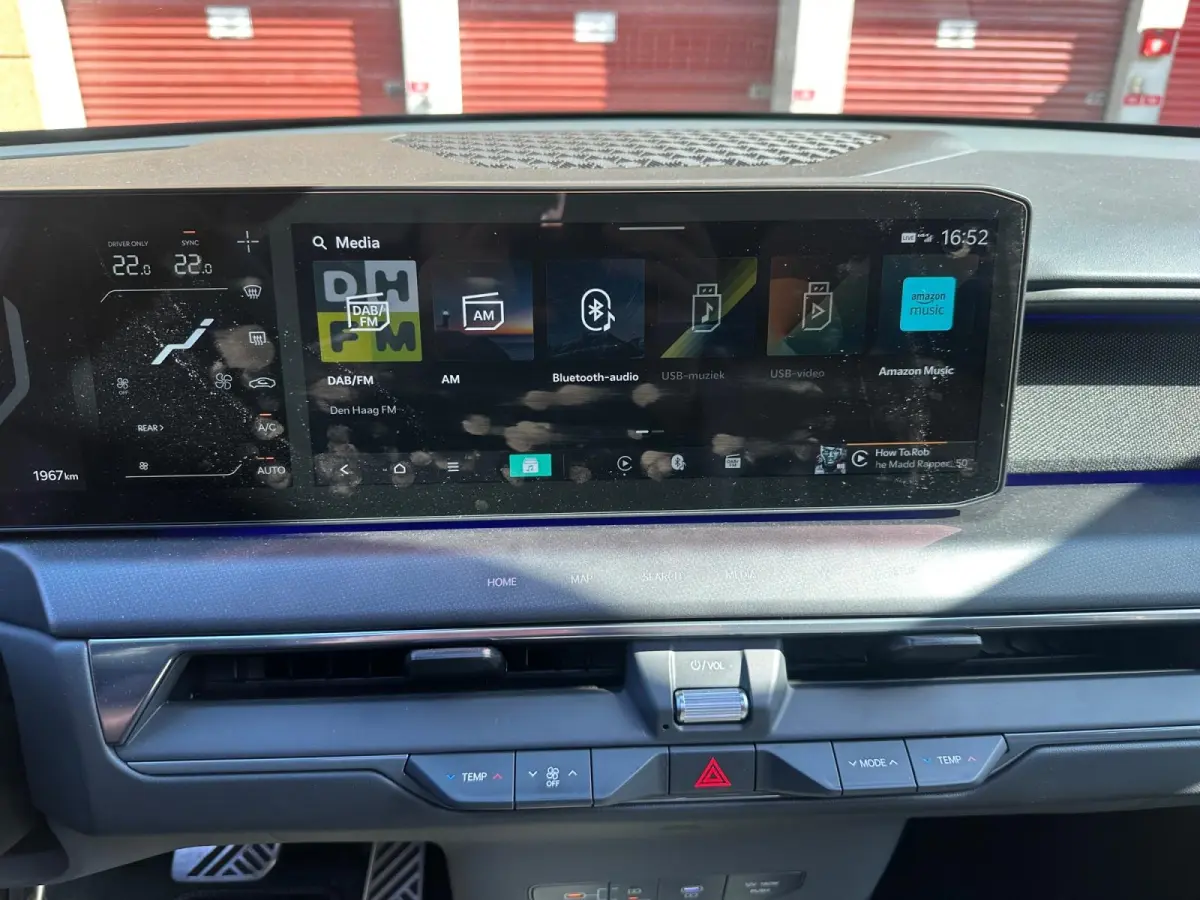GT-line AWD 99,8 kwh 7 zits | 385 PK | Geventileerde/verwarmde stoelen | Wireless Carplay & Android auto | 2.500 kg trekgewicht | Meridian | Fabrieksgarantie t/m 19-6-2033 +3x 1 jaar*  | NAP