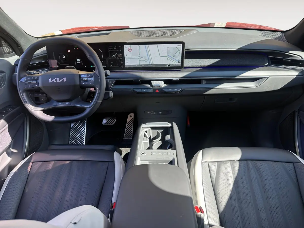 GT-line AWD 99,8 kwh 7 zits | 385 PK | Geventileerde/verwarmde stoelen | Wireless Carplay & Android auto | 2.500 kg trekgewicht | Meridian | Fabrieksgarantie t/m 19-6-2033 +3x 1 jaar*  | NAP