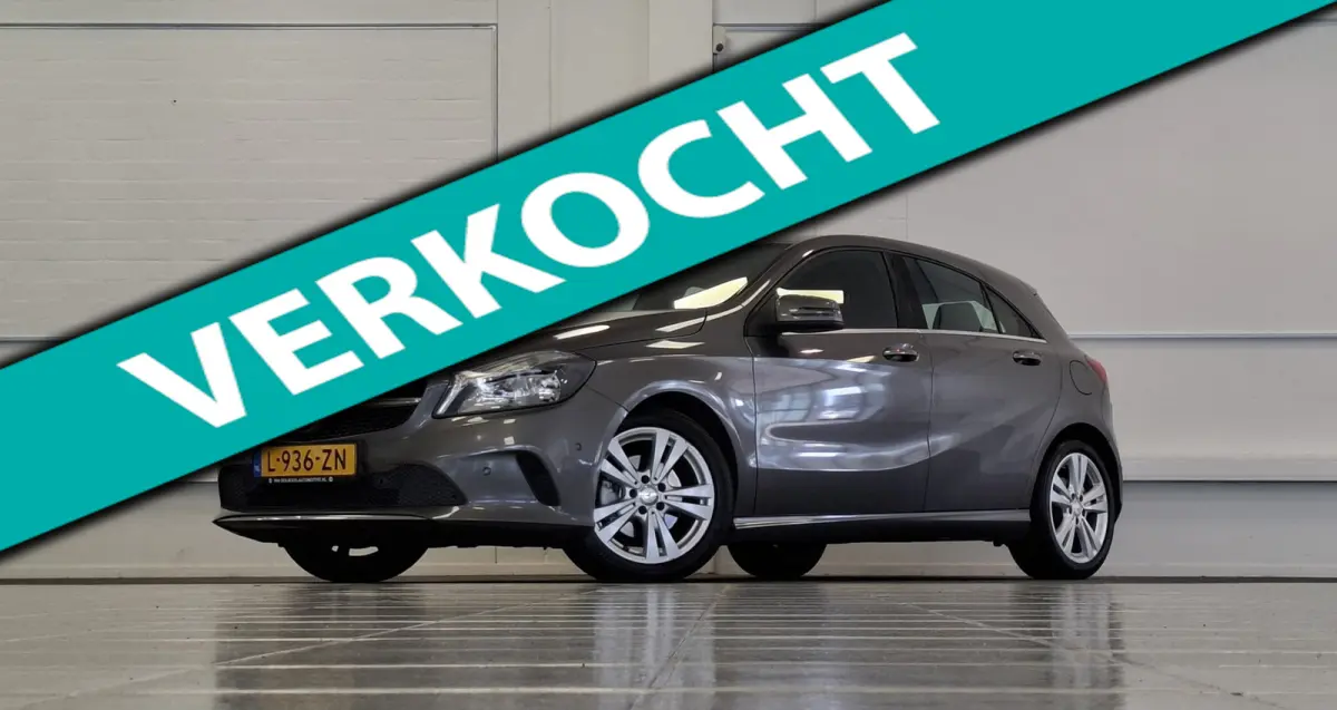 180 Ambition Leer Navi Camera LED Parkeerhulp voor & achter Mooi!