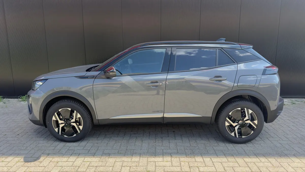 GT | Active Safety Brake met camera en radar (automatisch noodremsysteem) met Distance Alert (waarschuwing dreigende aanrijding) | Advanced Active Safety Brake met camera en radar | Climate 