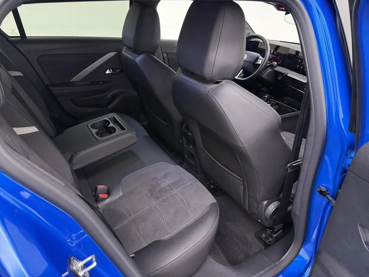 1.6 Turbo Plug In Hybrid GS Trekhaak/Alcantara/Led Winterpakket/CarPlay/Ecc