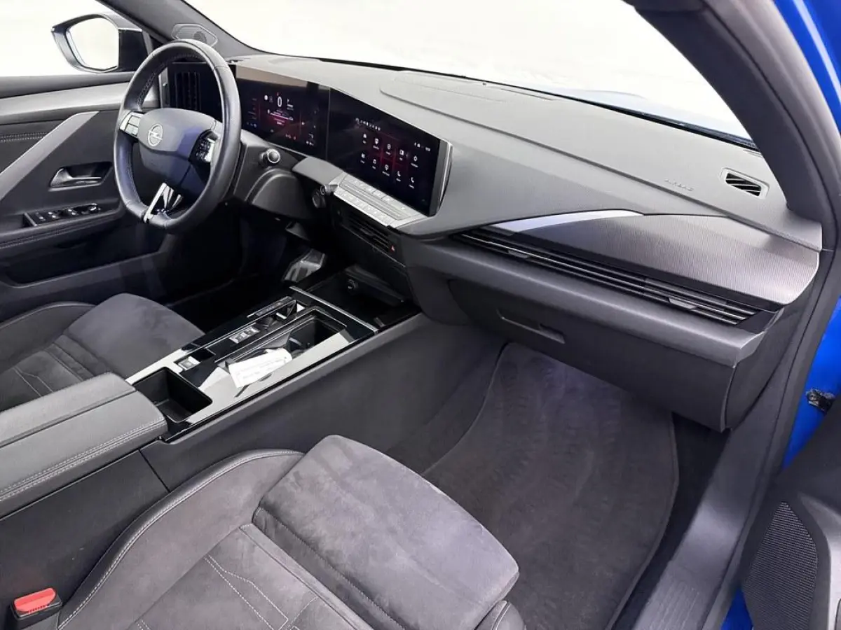 1.6 Turbo Plug In Hybrid GS Trekhaak/Alcantara/Led Winterpakket/CarPlay/Ecc