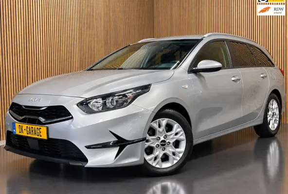 1.0 T-GDi DynamicLine|APPLE CARPLAY, ANDROID AUTO|STOEL-,STUURVERW|CAMERA|CRUISE,CLIMATE|1E EIG.|INCL.BTW|