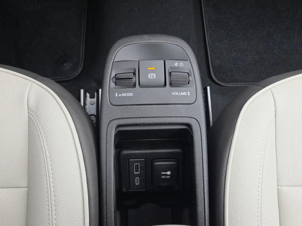 La Prima Panoramadak | Vol leder | Stoelverwarming | Voorruit verwarming | JBL Audio | Adaptieve CC |