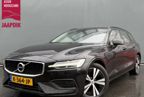 BWJ 2021 2.0 B4 200 PK Momentum Advantage AUTOMAAT | NAVI | CLIMA | CRUISE | CARPLAY & ANDROID | LANE ASSIST | DAB | PDC | LMV