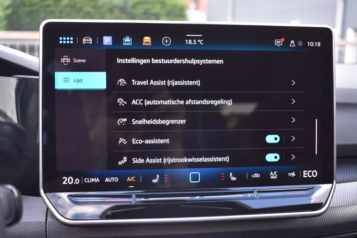 1.5 TSI 272PK eHybrid GTE SOH 100% | VERLENGDE GARANTIE | PANORAMA DAK | TREKHAAK | HEAD-UP | STOELVERW. | CAMERA | NAVIGATIE | HEAD-UP DISPLAY