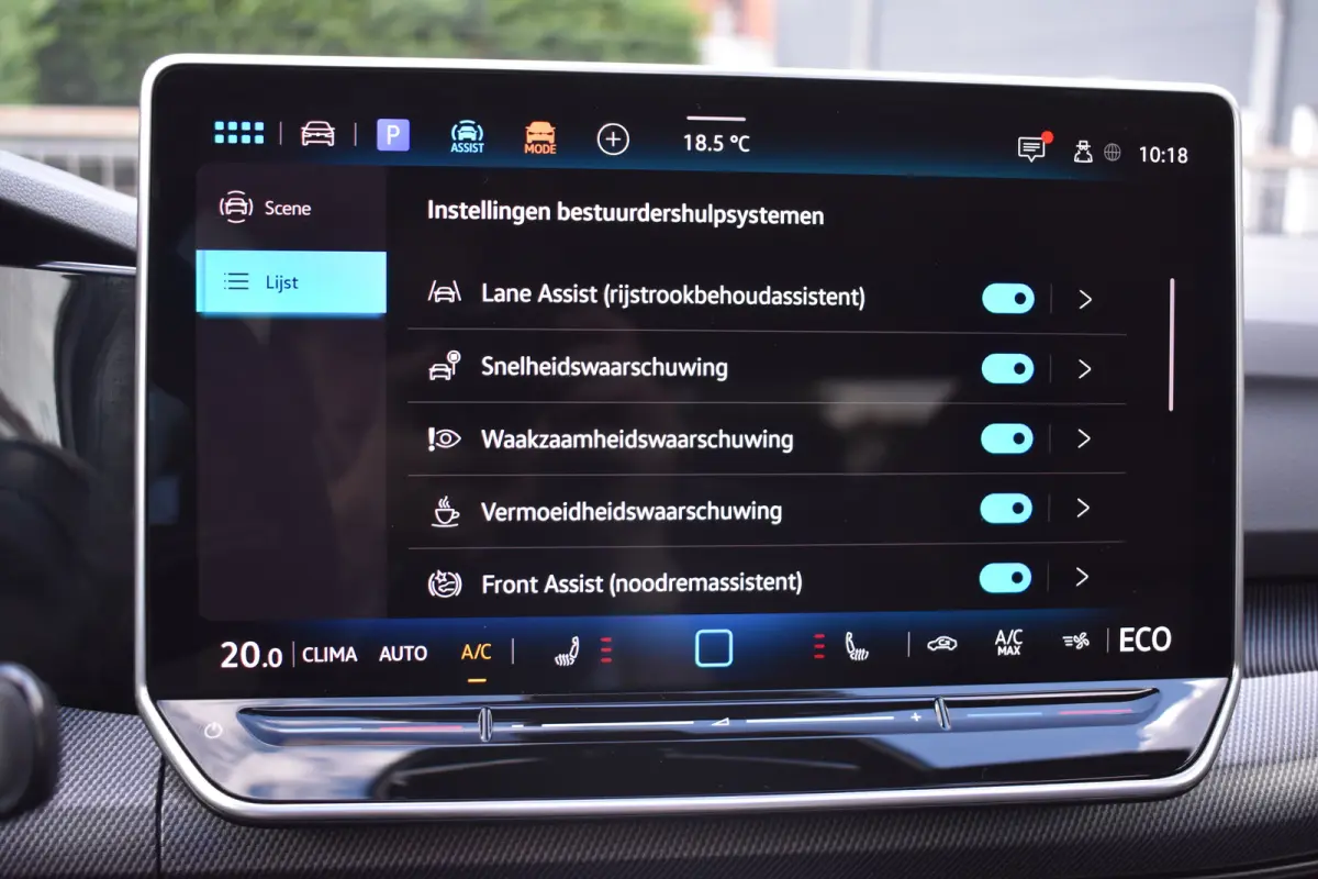 1.5 TSI 272PK eHybrid GTE SOH 100% | VERLENGDE GARANTIE | PANORAMA DAK | TREKHAAK | HEAD-UP | STOELVERW. | CAMERA | NAVIGATIE | HEAD-UP DISPLAY