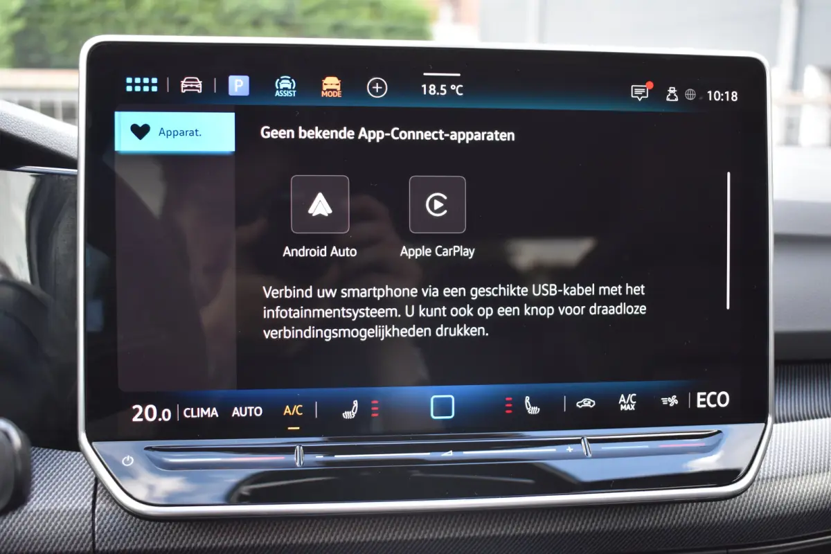 1.5 TSI 272PK eHybrid GTE SOH 100% | VERLENGDE GARANTIE | PANORAMA DAK | TREKHAAK | HEAD-UP | STOELVERW. | CAMERA | NAVIGATIE | HEAD-UP DISPLAY