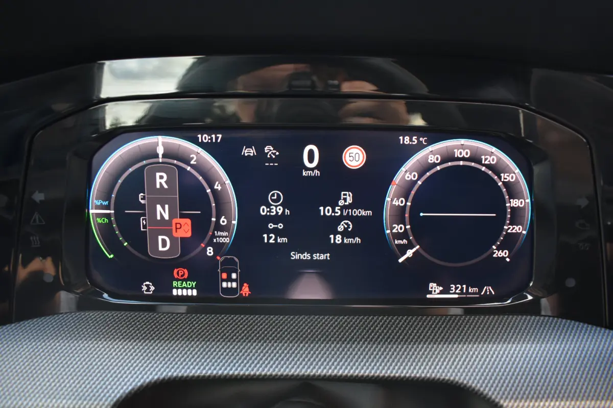 1.5 TSI 272PK eHybrid GTE SOH 100% | VERLENGDE GARANTIE | PANORAMA DAK | TREKHAAK | HEAD-UP | STOELVERW. | CAMERA | NAVIGATIE | HEAD-UP DISPLAY