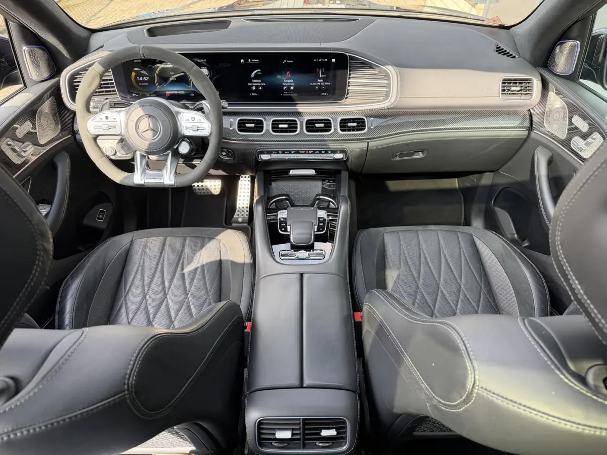 AMG 63 S 4MATIC+ Premium Plus 22''/Panoramadak/Burmester 3D/Leder + memory/Stoelmassage/Stoelkoeling/Head-up/Keyless/360 camera
