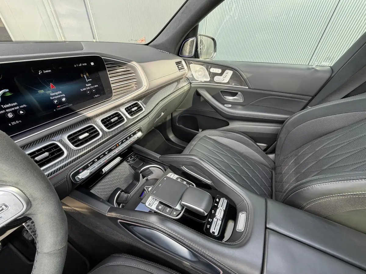 AMG 63 S 4MATIC+ Premium Plus 22''/Panoramadak/Burmester 3D/Leder + memory/Stoelmassage/Stoelkoeling/Head-up/Keyless/360 camera