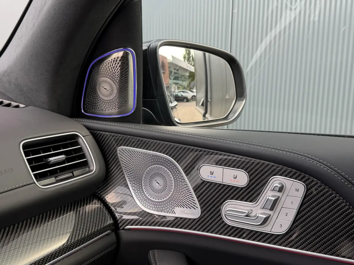 AMG 63 S 4MATIC+ Premium Plus 22''/Panoramadak/Burmester 3D/Leder + memory/Stoelmassage/Stoelkoeling/Head-up/Keyless/360 camera