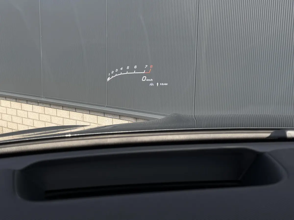 AMG 63 S 4MATIC+ Premium Plus 22''/Panoramadak/Burmester 3D/Leder + memory/Stoelmassage/Stoelkoeling/Head-up/Keyless/360 camera