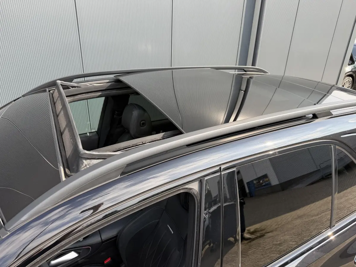 AMG 63 S 4MATIC+ Premium Plus 22''/Panoramadak/Burmester 3D/Leder + memory/Stoelmassage/Stoelkoeling/Head-up/Keyless/360 camera