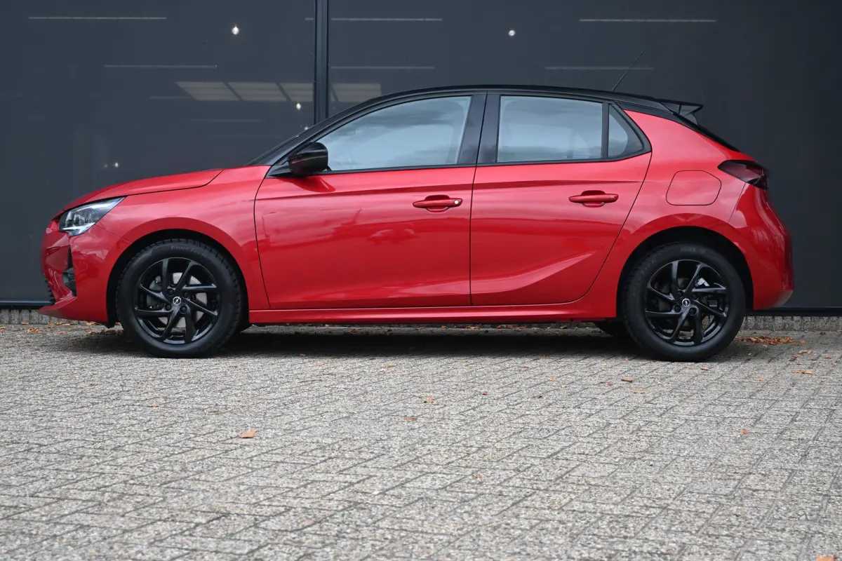 1.2 Turbo 100pk GS-line | Cruise Control | Navigatie | Airco | Achteruitrijcamera | Apple Carplay & Android Auto | Keyless Entry |