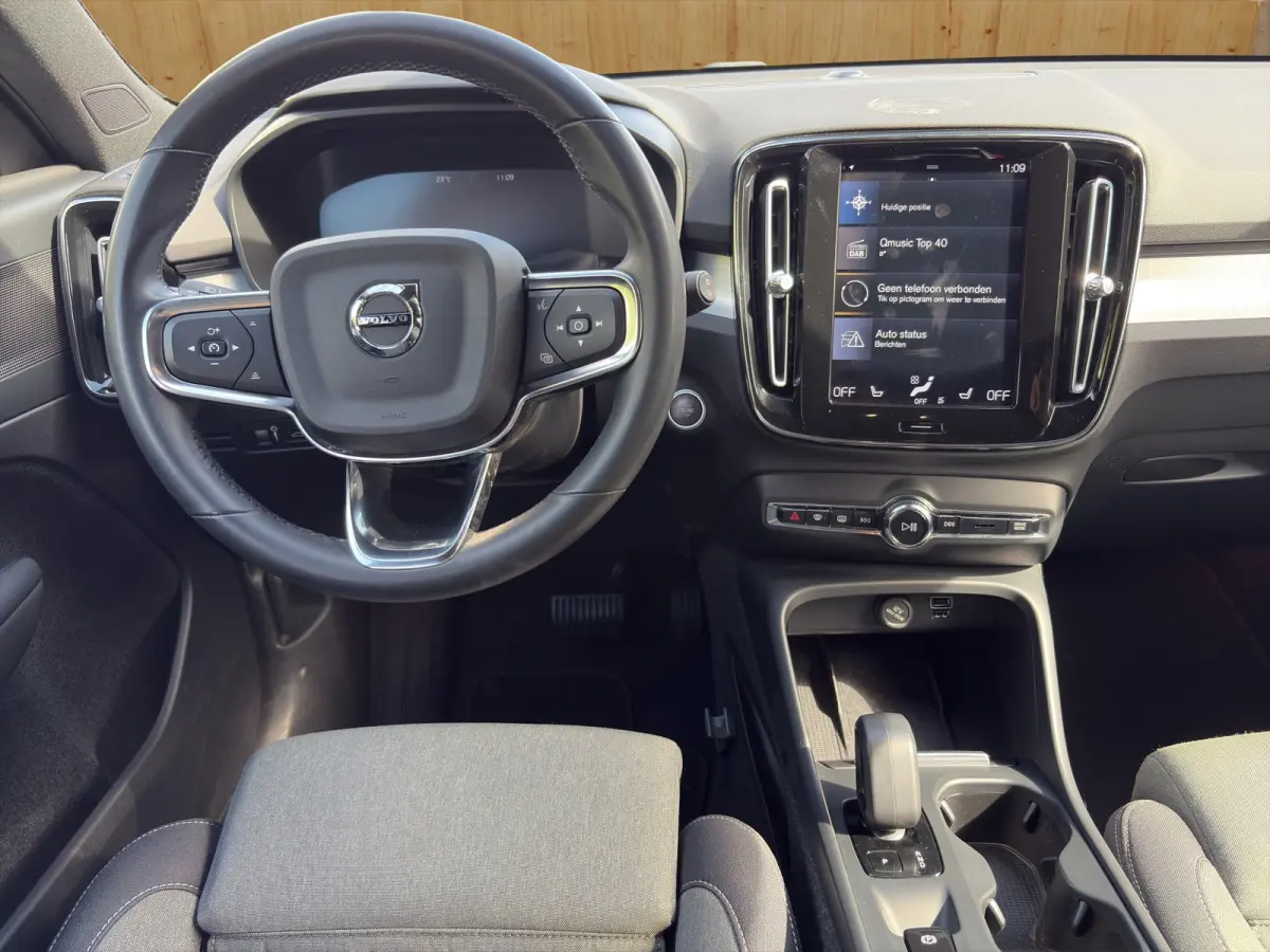 1.5 T4 Plug-in hybrid Core Bright | Camera | Apple / Android Carplay | Lane Assist | DAB |