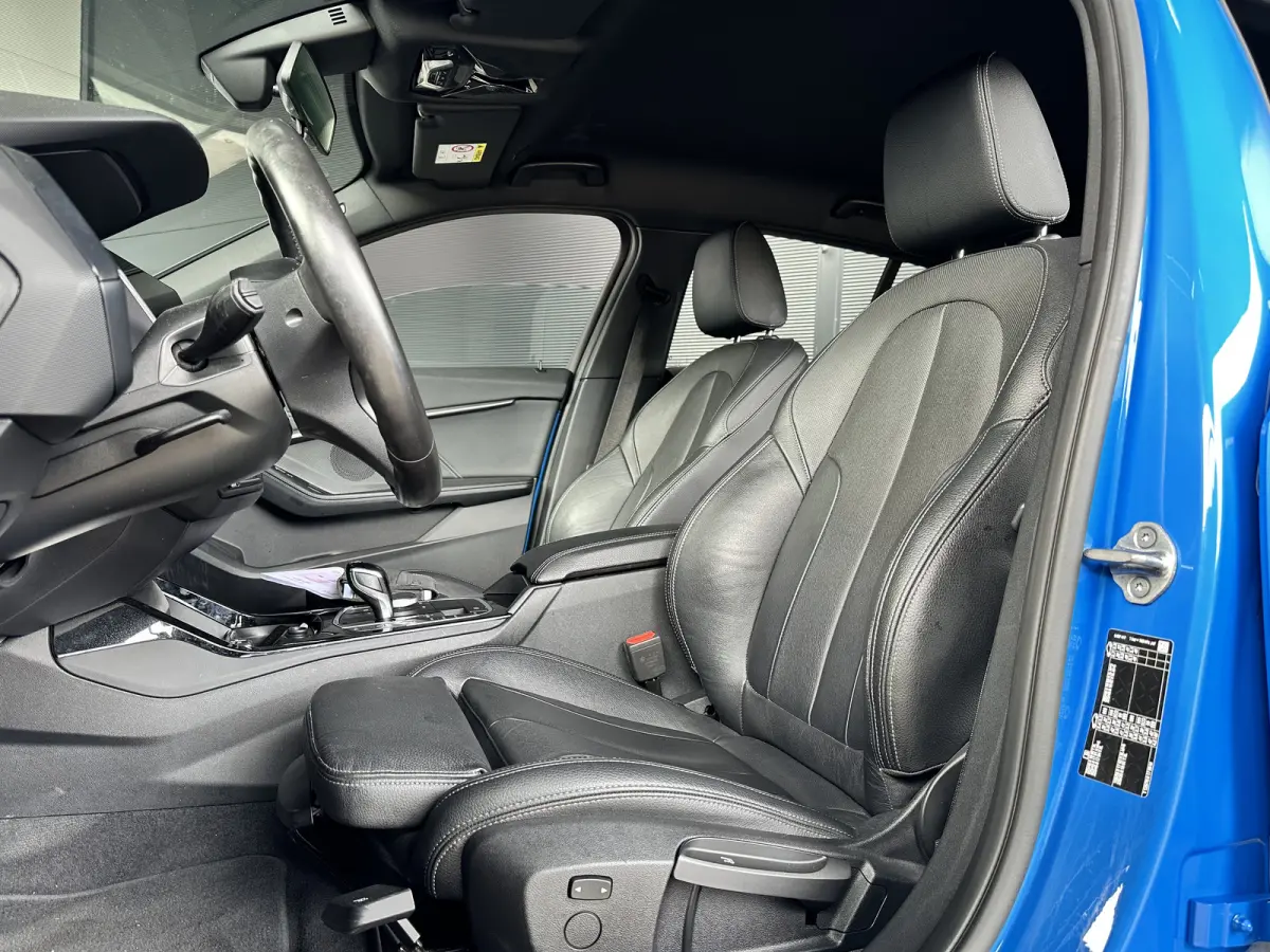 118i LCI | M-SPORT | NL-Auto | LED | AUT | 5-Deurs |