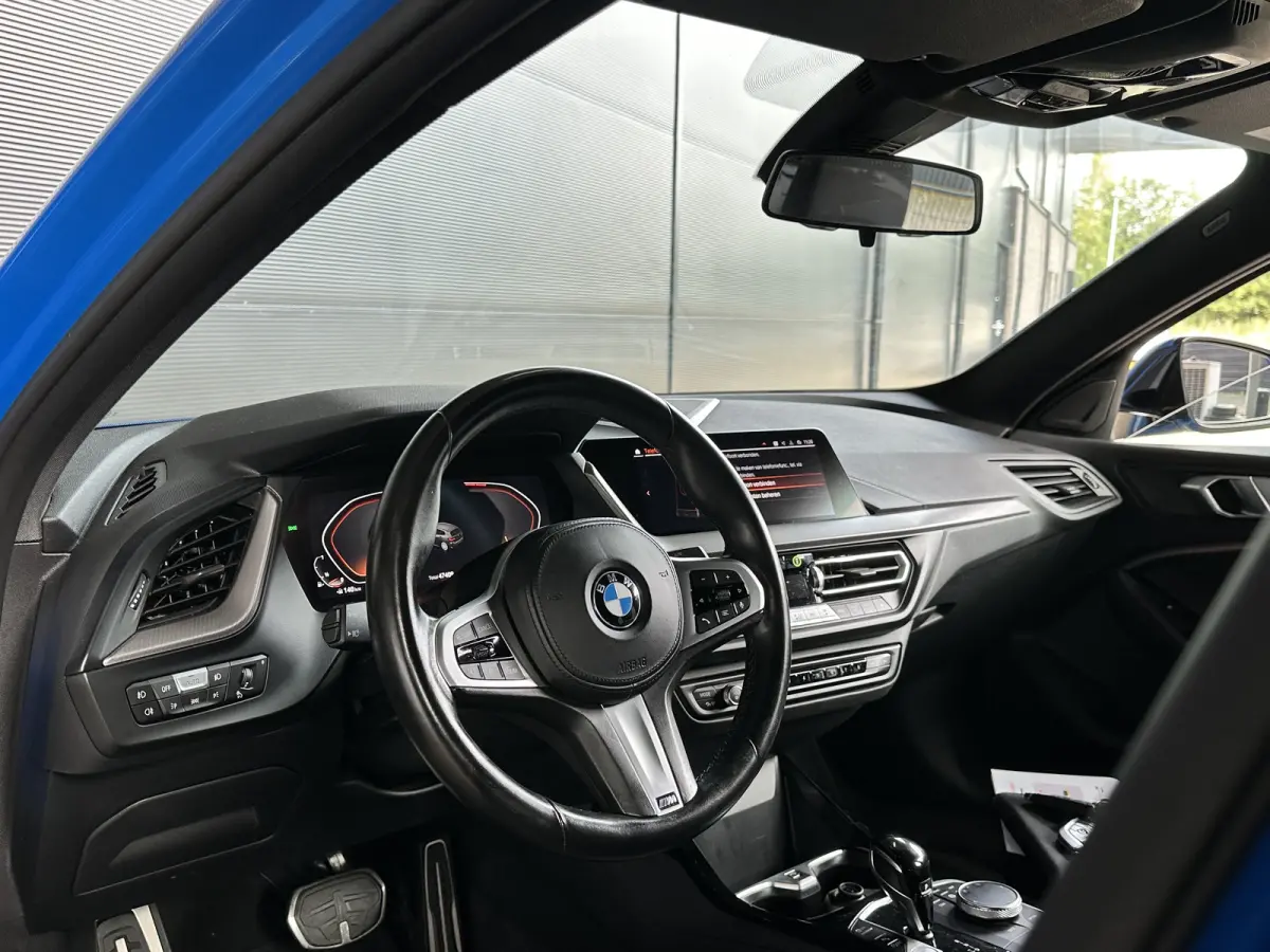 118i LCI | M-SPORT | NL-Auto | LED | AUT | 5-Deurs |