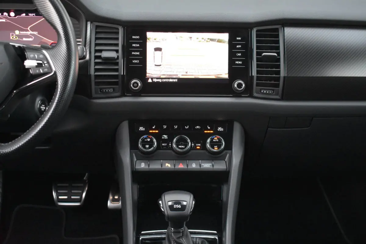 1.5 TSI Sportline Business 7p. | TREKHAAK | CANTON | CAMERA | NAP | DEALER ONDERHOUDEN | KEYLESS | STOELVERWARMING