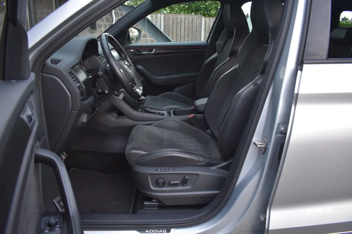 1.5 TSI Sportline Business 7p. | TREKHAAK | CANTON | CAMERA | NAP | DEALER ONDERHOUDEN | KEYLESS | STOELVERWARMING