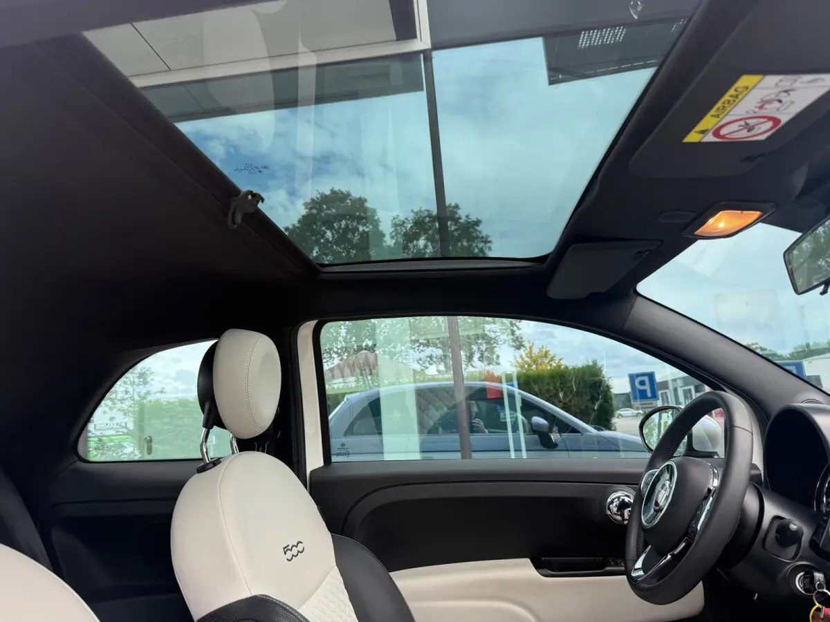1.0 Hybrid Dolcevita - Navi - Climate - Panodak - Parkeerhhulp - Lage stand