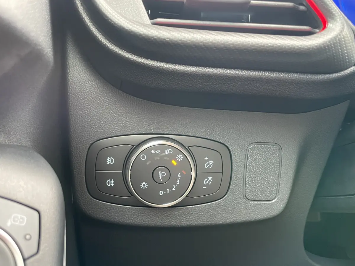 1.0 ST-Line X | B&O Audio | Camera | Apple Carplay | Cruise Control