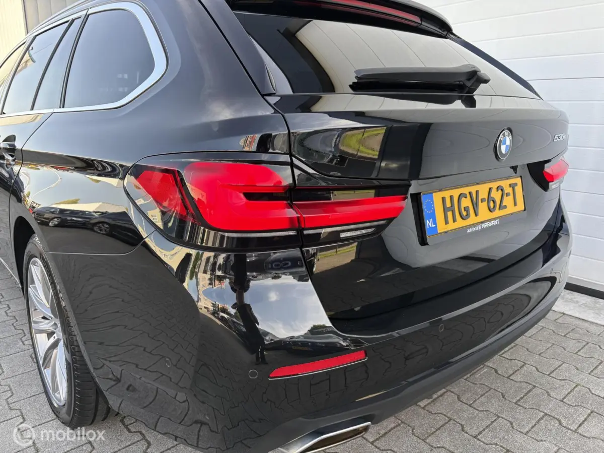 530e High Executive HUD / LED / Trekhaak
