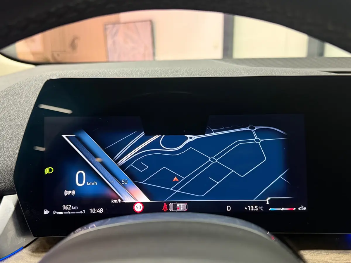 218i AUT 2023 Navi Leder Trekhaak LED Camera Cruise
