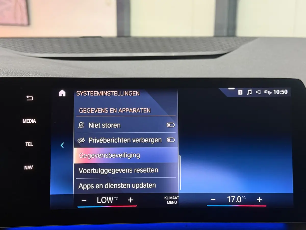 218i AUT 2023 Navi Leder Trekhaak LED Camera Cruise