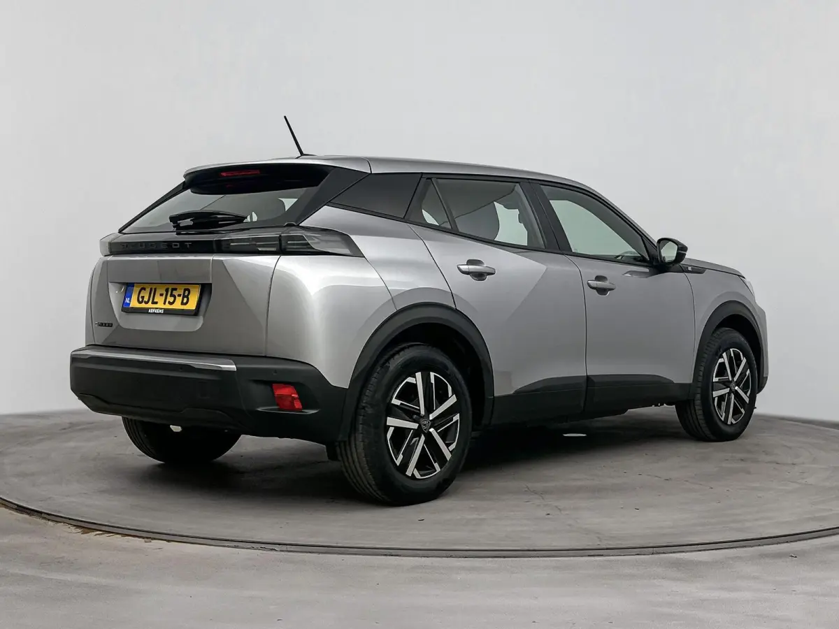 EV Active 50 kWh | ACCU 97% | 1ste eigenaar | Apple CarPlay | Cruise control | LED verlichting | Climate control |