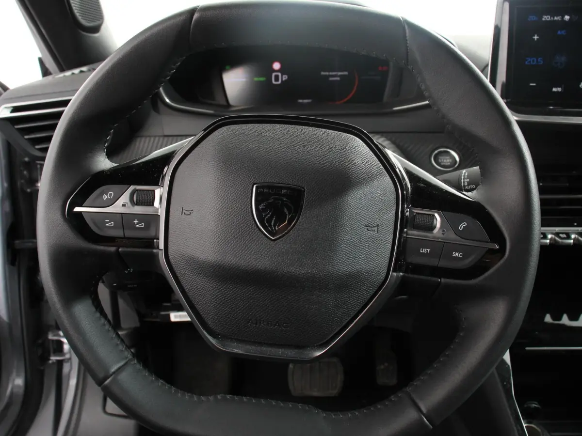 EV Allure 50 kWh Navigatie Apple Carplay Android Auto Camera Parkeerhulp Adaptive cruise control Dodehoekassistent Full Led Climate Control Virtual Cockpit Lichtmetalen velgen
