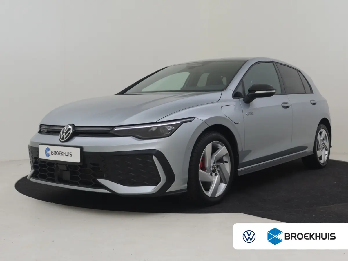 1.5 eHybrid GTE 272PK DSG/AUTO | Camera | IQ Light l Elektr. Trekhaak | Parkeerassistent | Head-up Display | Stoel/stuurverwarming | App connect | Dodehoek detectie |IQ Lights | DAB | 17"LMV