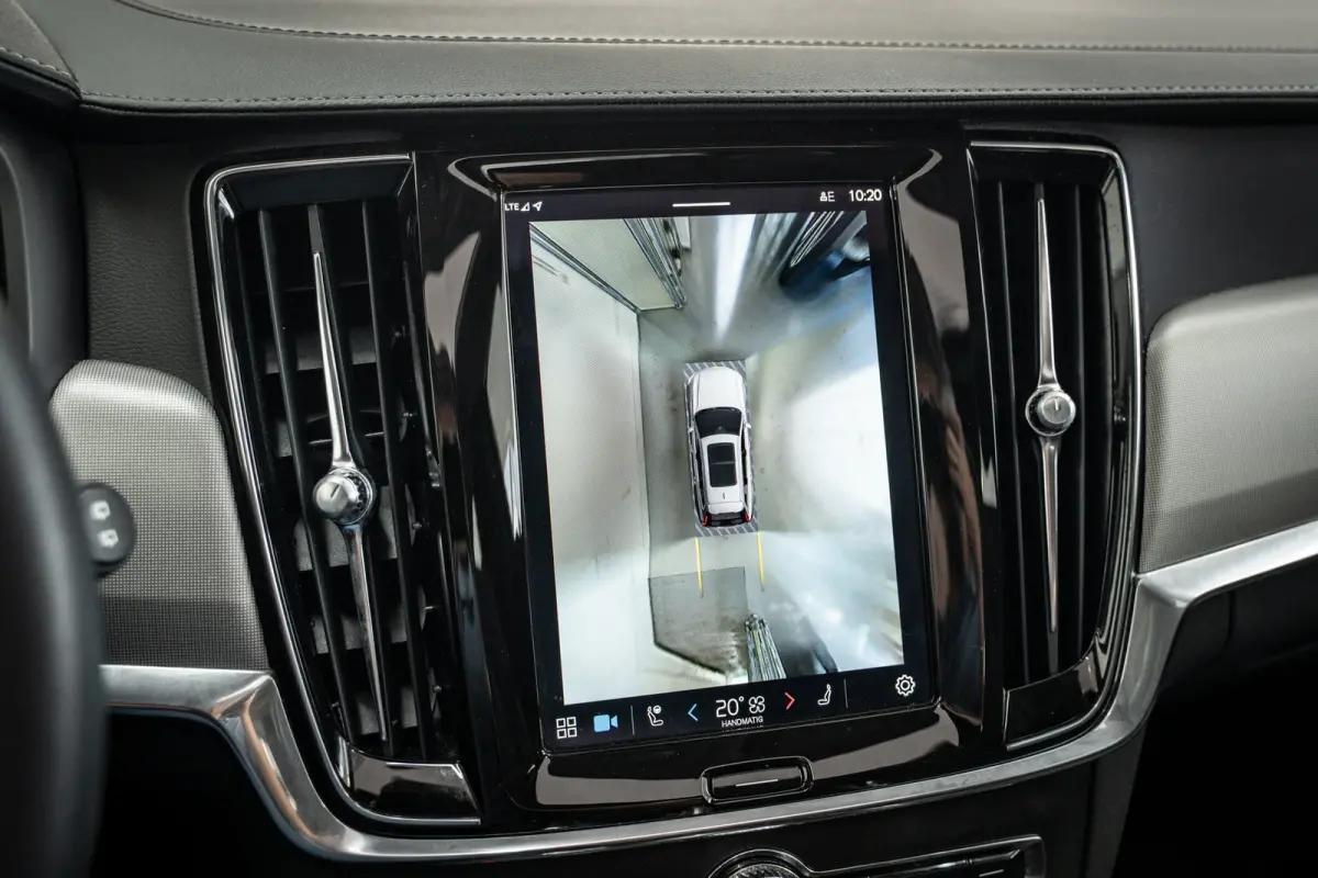 T6 350PK AWD Plus Dark | 360° | Panoramadak | 19" | Power Seats | HK Audio | Climate Pack