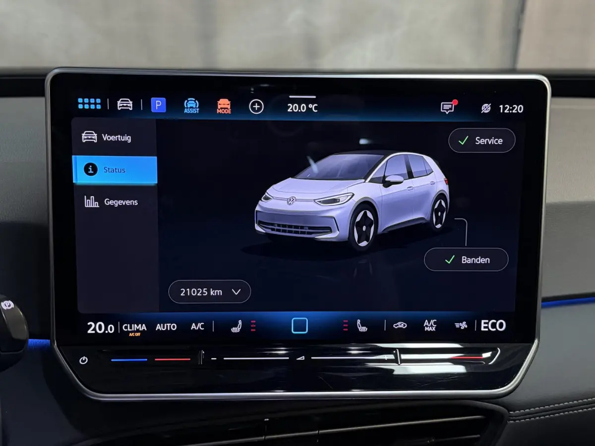 Pure 52 kWh 18"/SOH 99%/Adaptieve Cruise/Apple Carplay & Android Auto/DAB/Navigatie/Sfeerverlichting/Camera/Stuur + stoelverwarming