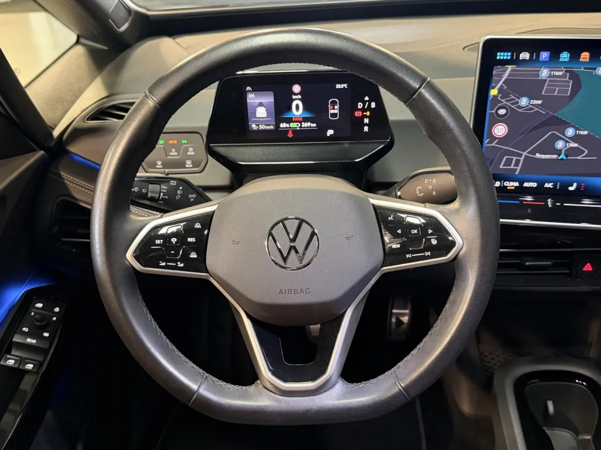 Pure 52 kWh 18"/SOH 99%/Adaptieve Cruise/Apple Carplay & Android Auto/DAB/Navigatie/Sfeerverlichting/Camera/Stuur + stoelverwarming