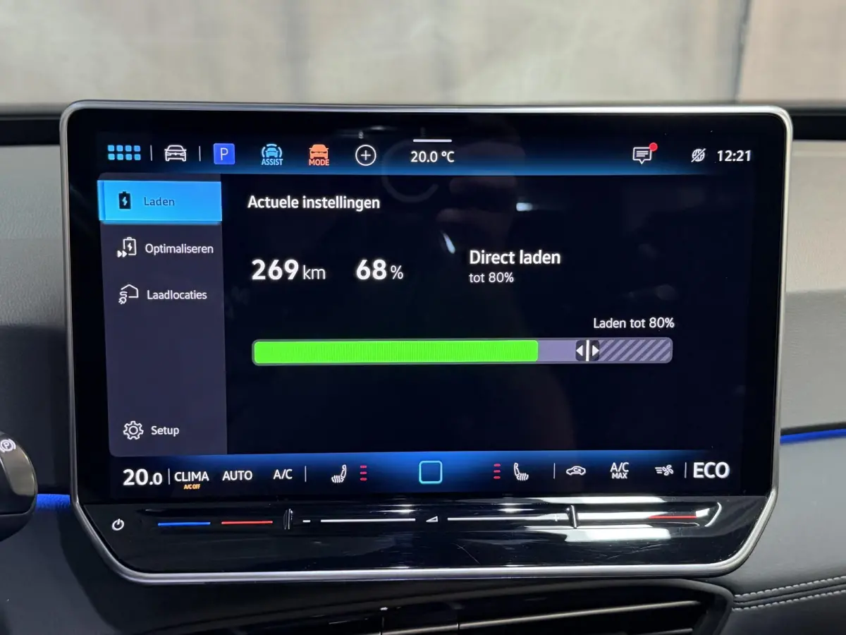Pure 52 kWh 18"/SOH 99%/Adaptieve Cruise/Apple Carplay & Android Auto/DAB/Navigatie/Sfeerverlichting/Camera/Stuur + stoelverwarming