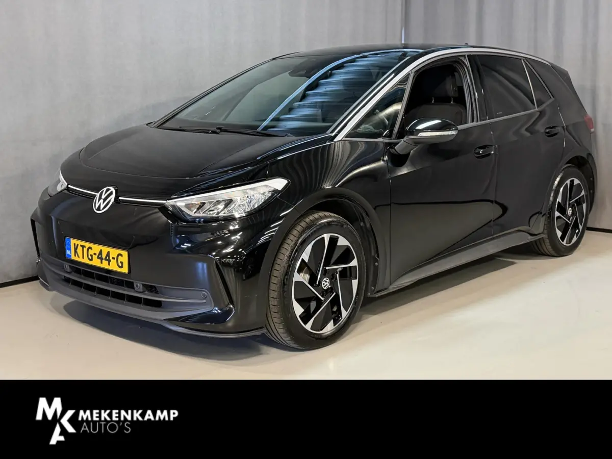 Pure 52 kWh 18"/SOH 99%/Adaptieve Cruise/Apple Carplay & Android Auto/DAB/Navigatie/Sfeerverlichting/Camera/Stuur + stoelverwarming