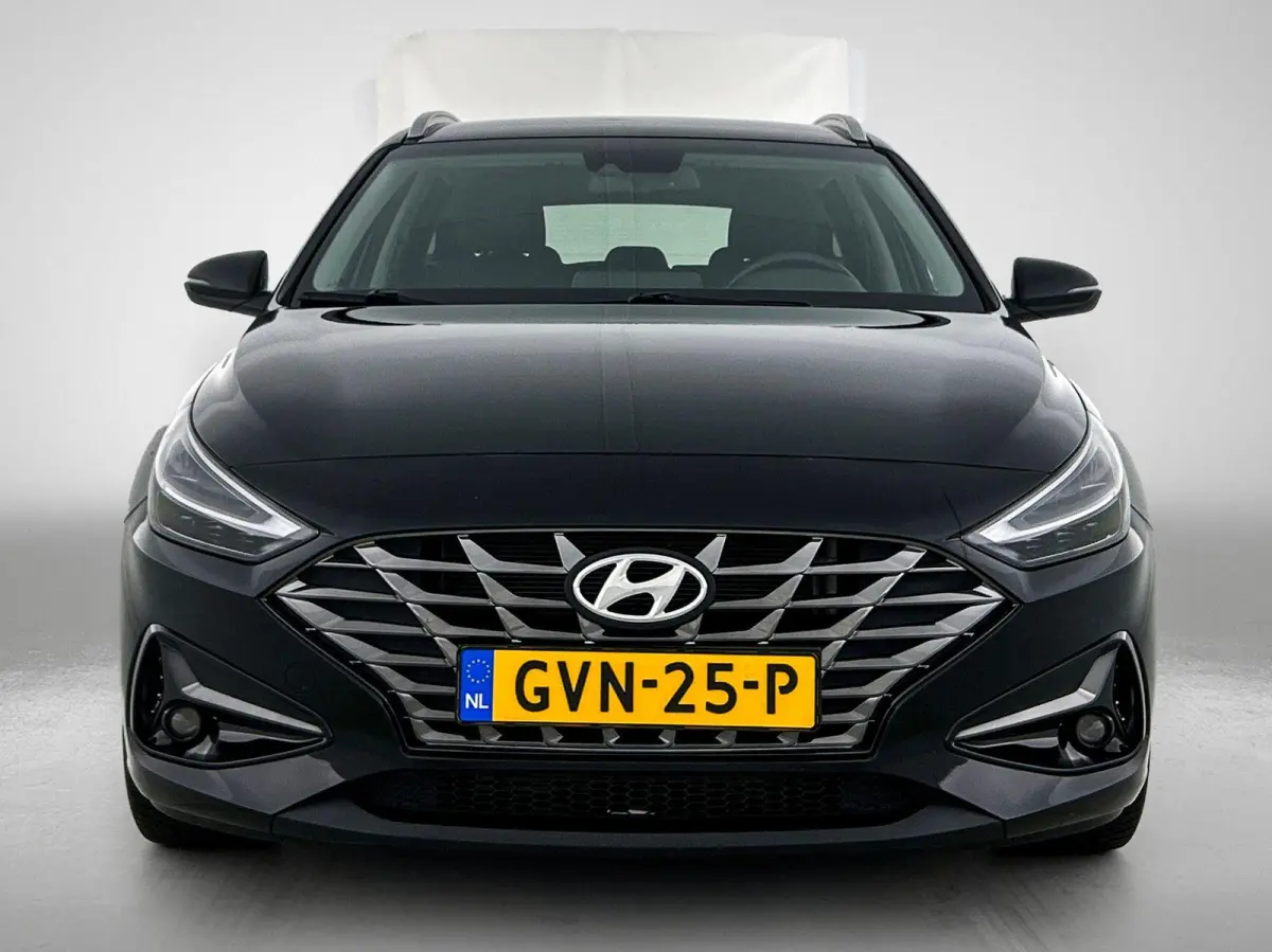 1.0 T-GDi MHEV Comfort Smart | Automaat | Navigatie | Achteruitrijcamera | DAB | Virtual Cockpit | Cruise Control | Climate Control | Lichtmetalen Velgen |