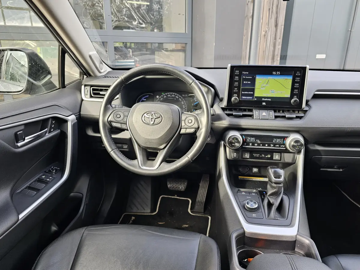 2.5 Hybrid AWD Executive | LED | Trekhaak | Leder | Stoelverwarming | ACC | Elek. achterklep | Keyless | Navi | Elek. verstelb. stoelen |