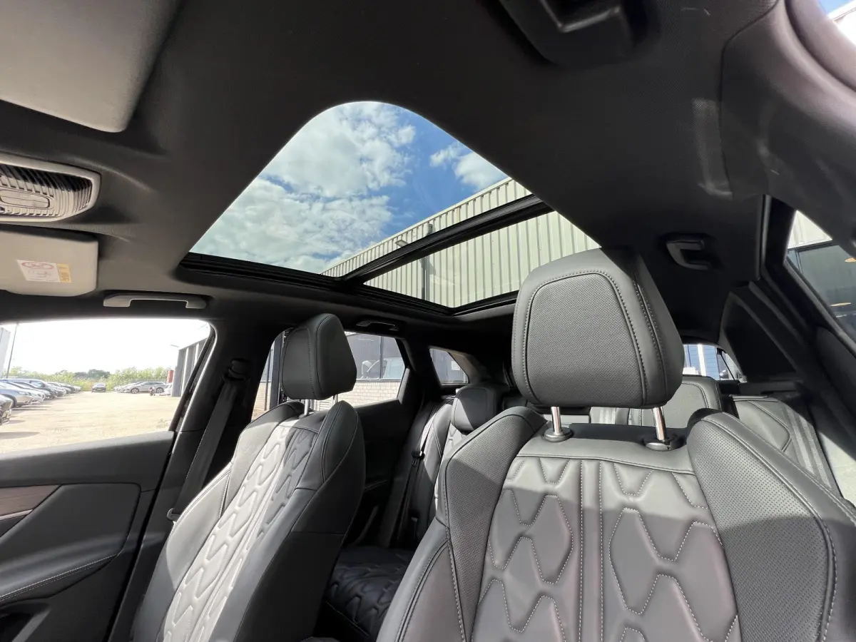 1.6 HYbrid 225 GT 360 Camera / Panoramadak / FOCAL / Trekhaak