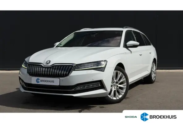 1.4 TSI 218pk iV Business Edition Plus | Trekhaak | Carplay | Camera | Cruise | Keyless | Elektrisch Verstelbare Bestuurderstoel |