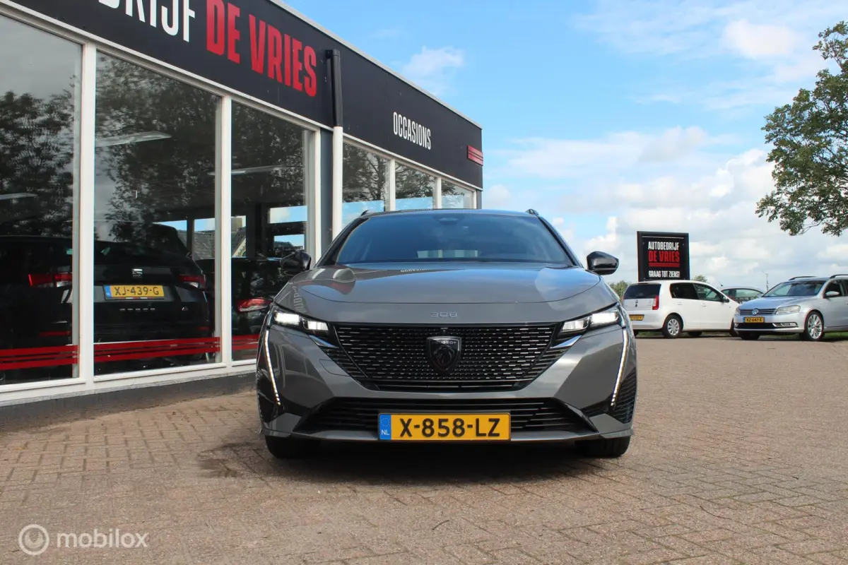 1.6 Plug-in Hybrid GT Massage/360Camera/18Inch